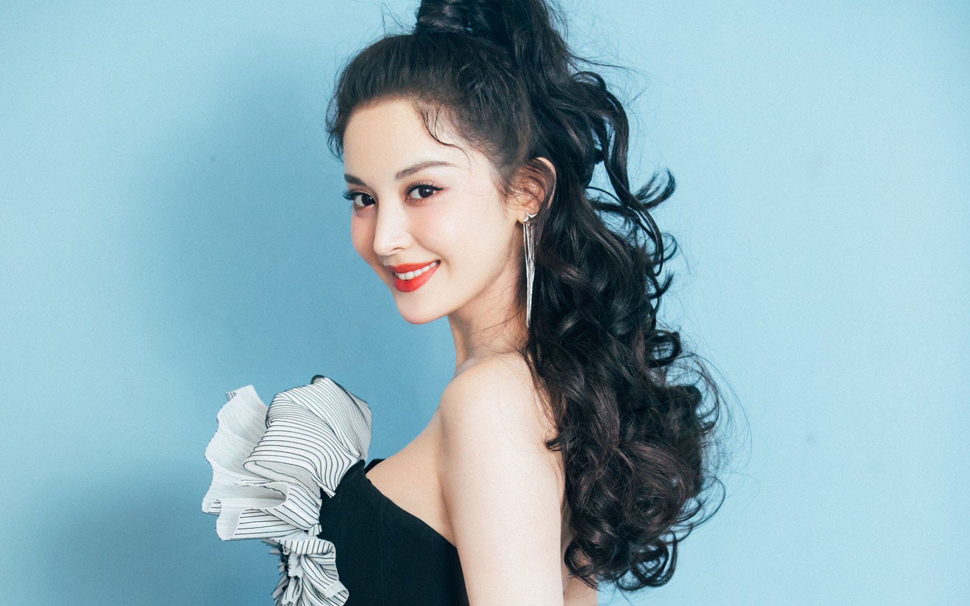 全国青少年“篮球+文化”创新节在杭州盛大开启，推动多元文化融合