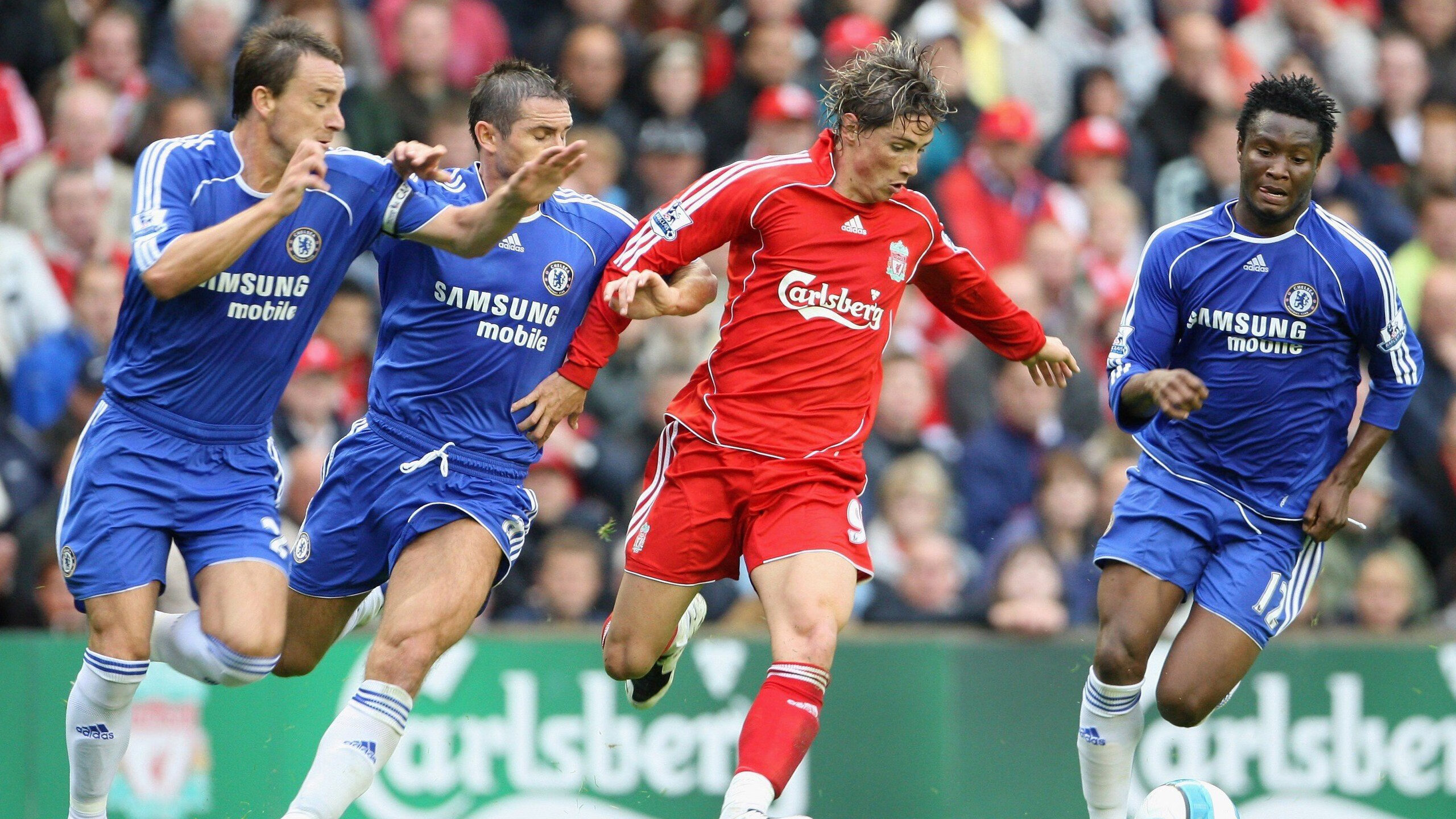 开云LOL-高尔的突破与配合展现袋鼠队日益成熟的进攻体系